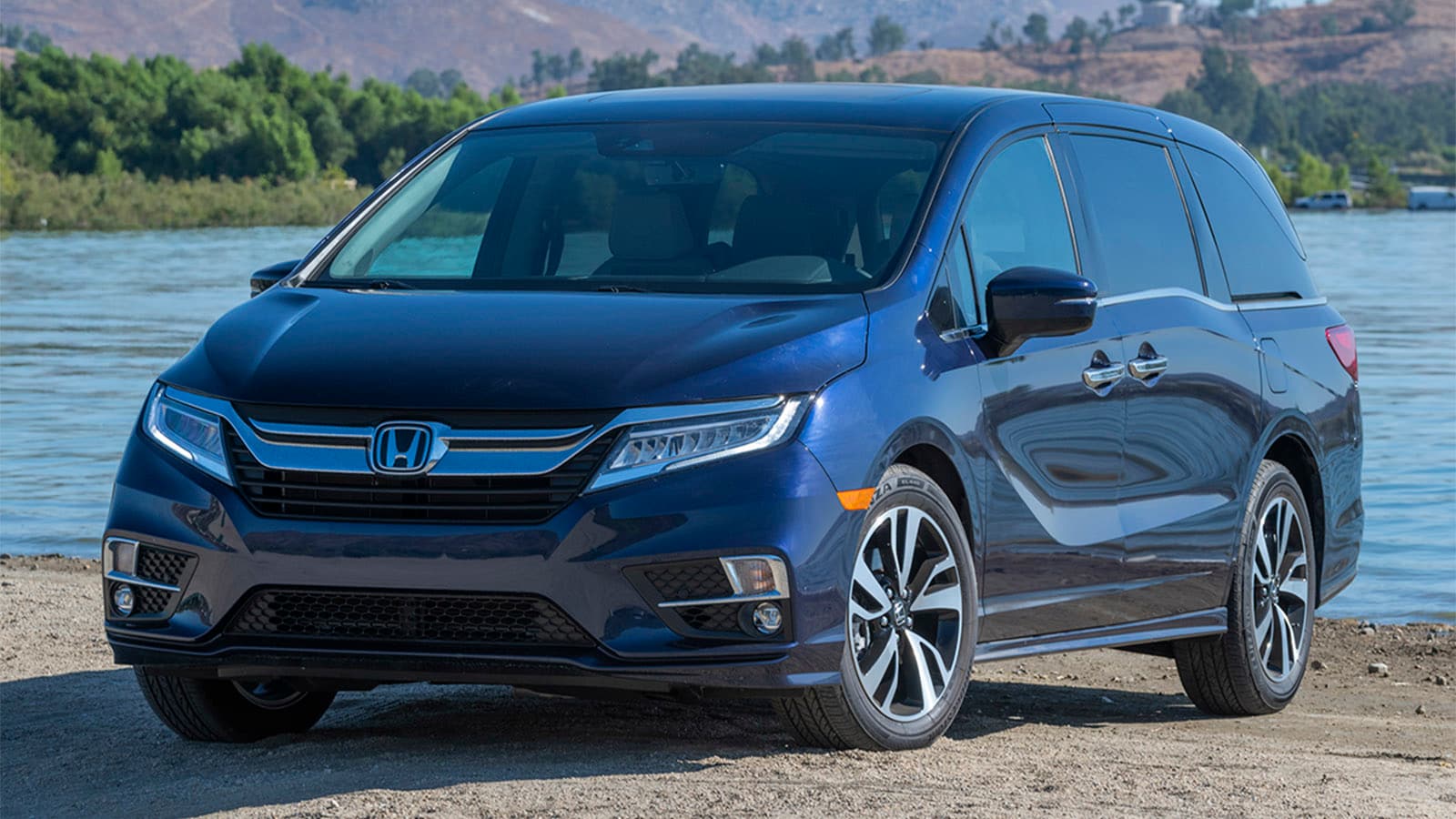 5 Best Minivans for 2020 | Kelley Blue Book