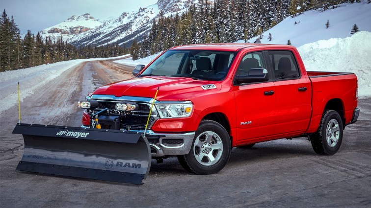 2021-ram-1500-snow-plow