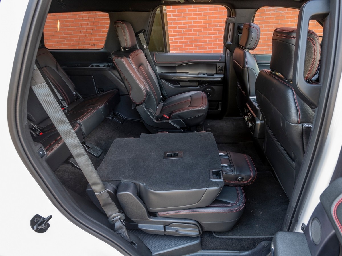 21-2019-ford-expedition-bb-kbb-1