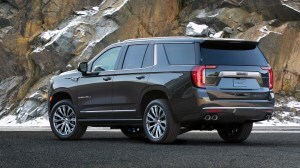 21 Gmc Yukon And 21 Gmc Yukon Xl First Look Kelley Blue Book