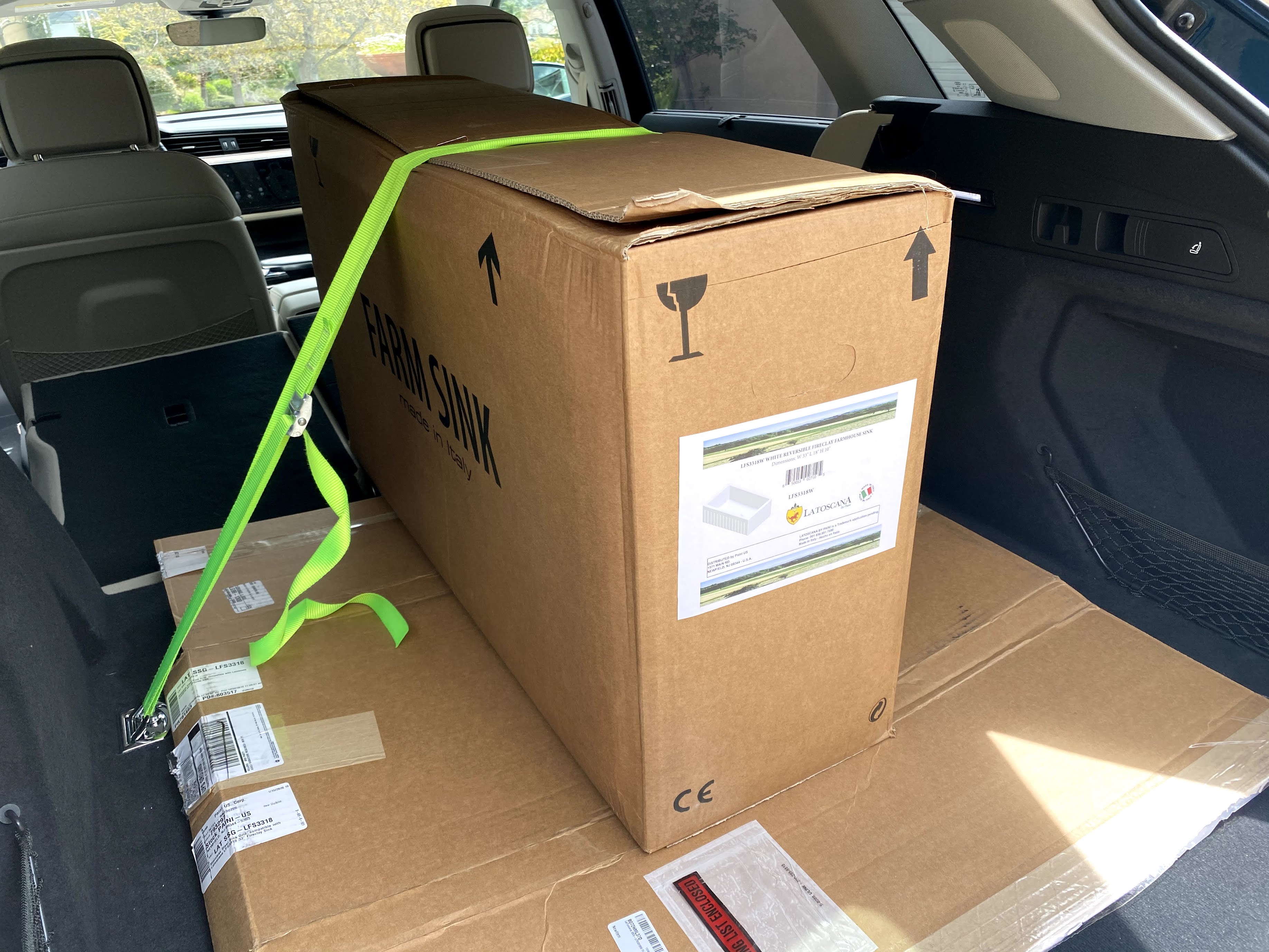 2019 Audi e-tron cargo capacity