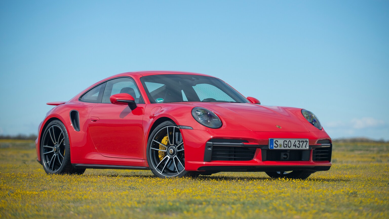 2021 Porsche 911 Reviews, Pricing & Specs | Kelley Blue Book