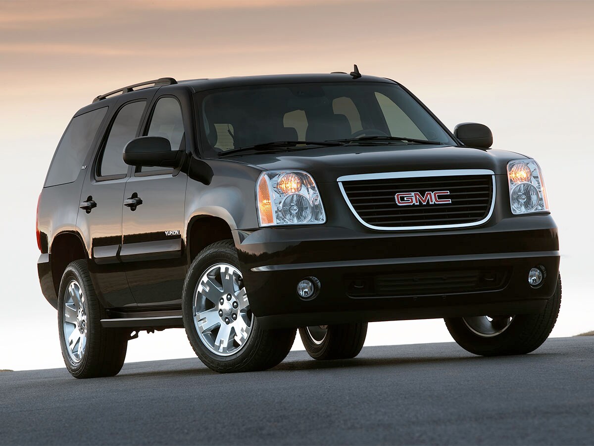 10 Best Used ThreeRow SUVs Under 15,000 Kelley Blue Book