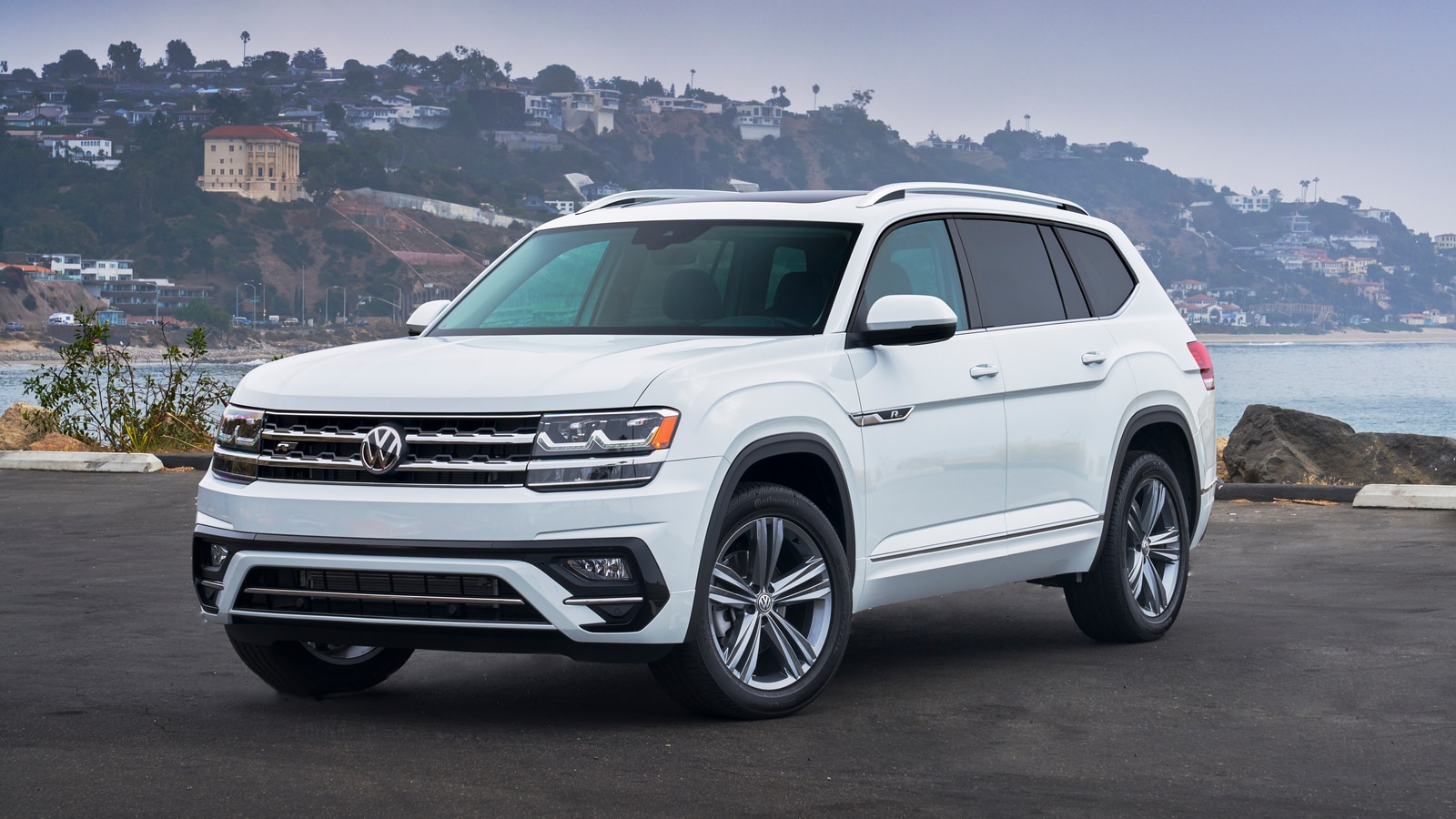 2020 Kia Telluride vs. 2020 VW Atlas Kelley Blue Book