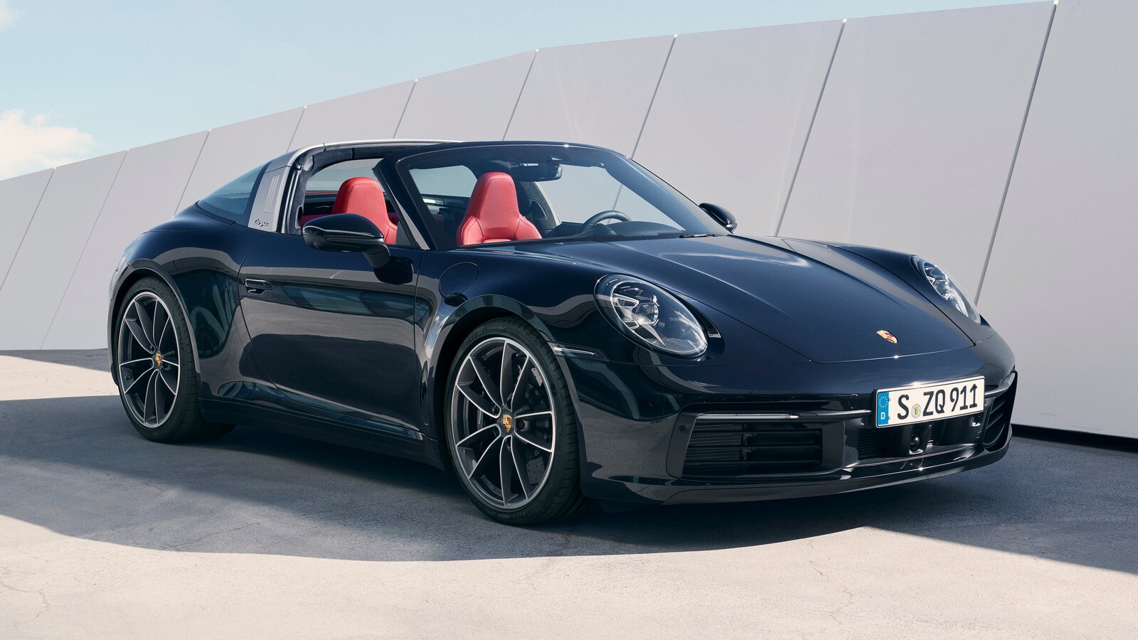 2021 Porsche 911 First Review | Kelley Blue Book