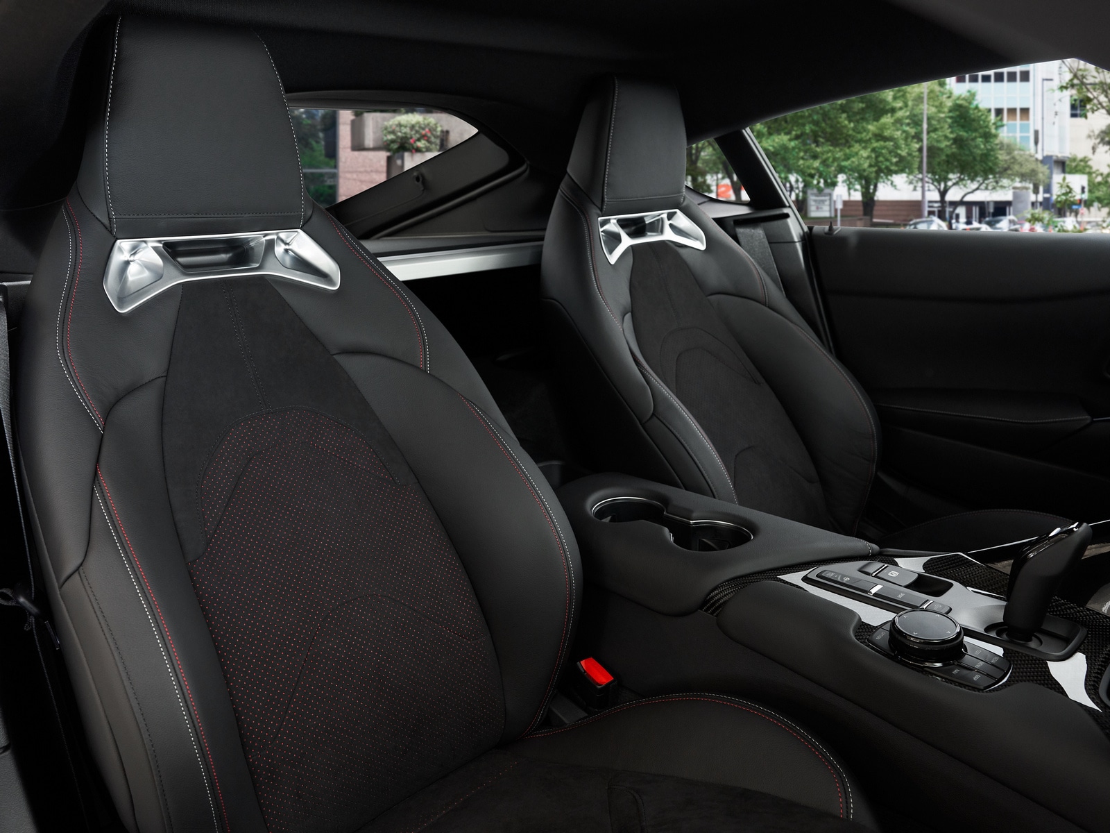 2021 Toyota Gr Supra 2.0 Interior