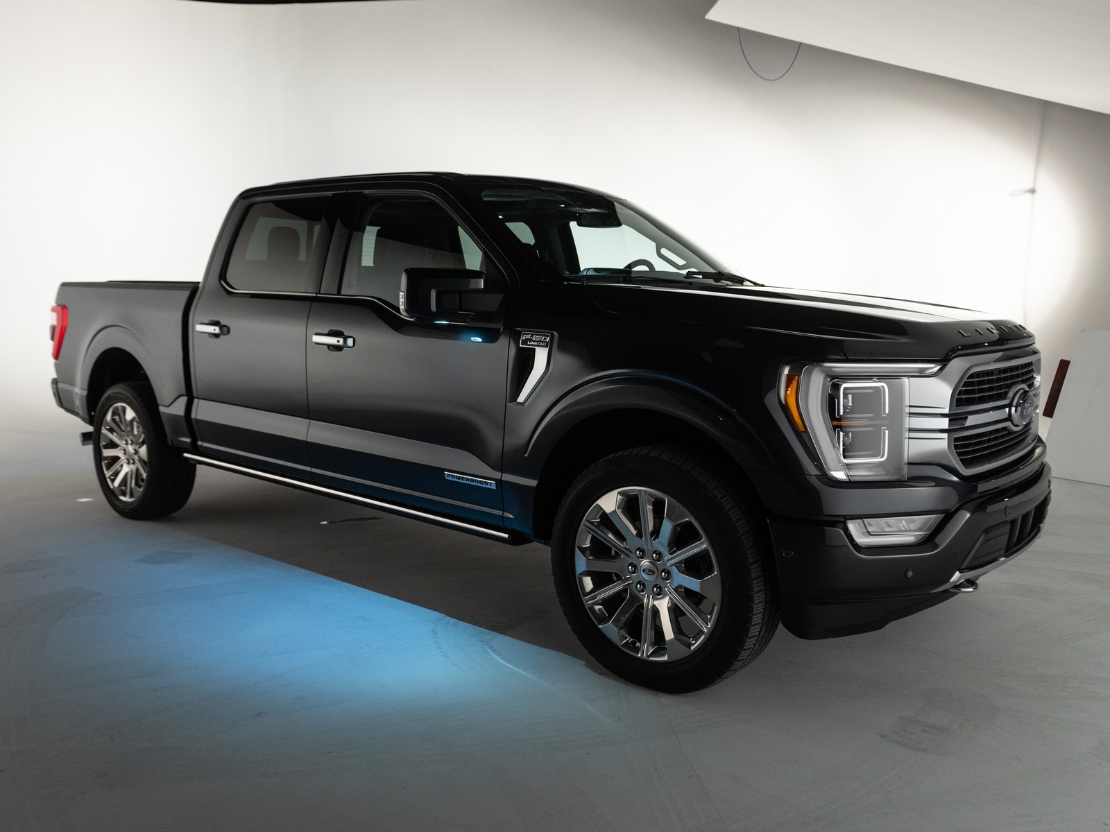 2021 Ford F150 Front Right 3qtr