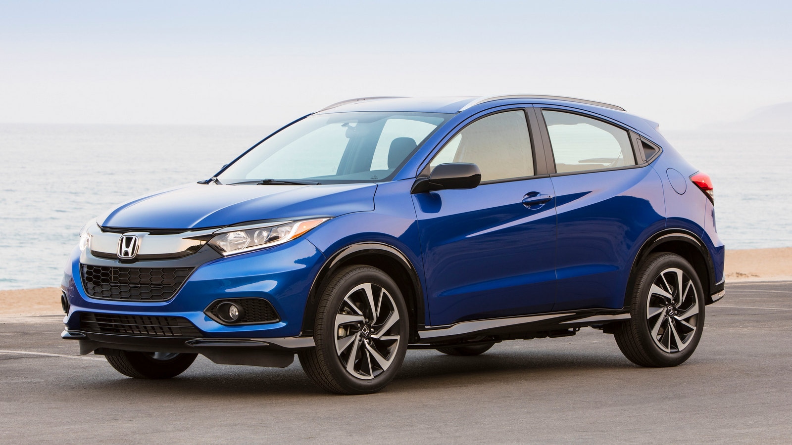 What do You Get on a Fully Loaded 2022 Honda HRV? Kelley Blue Book