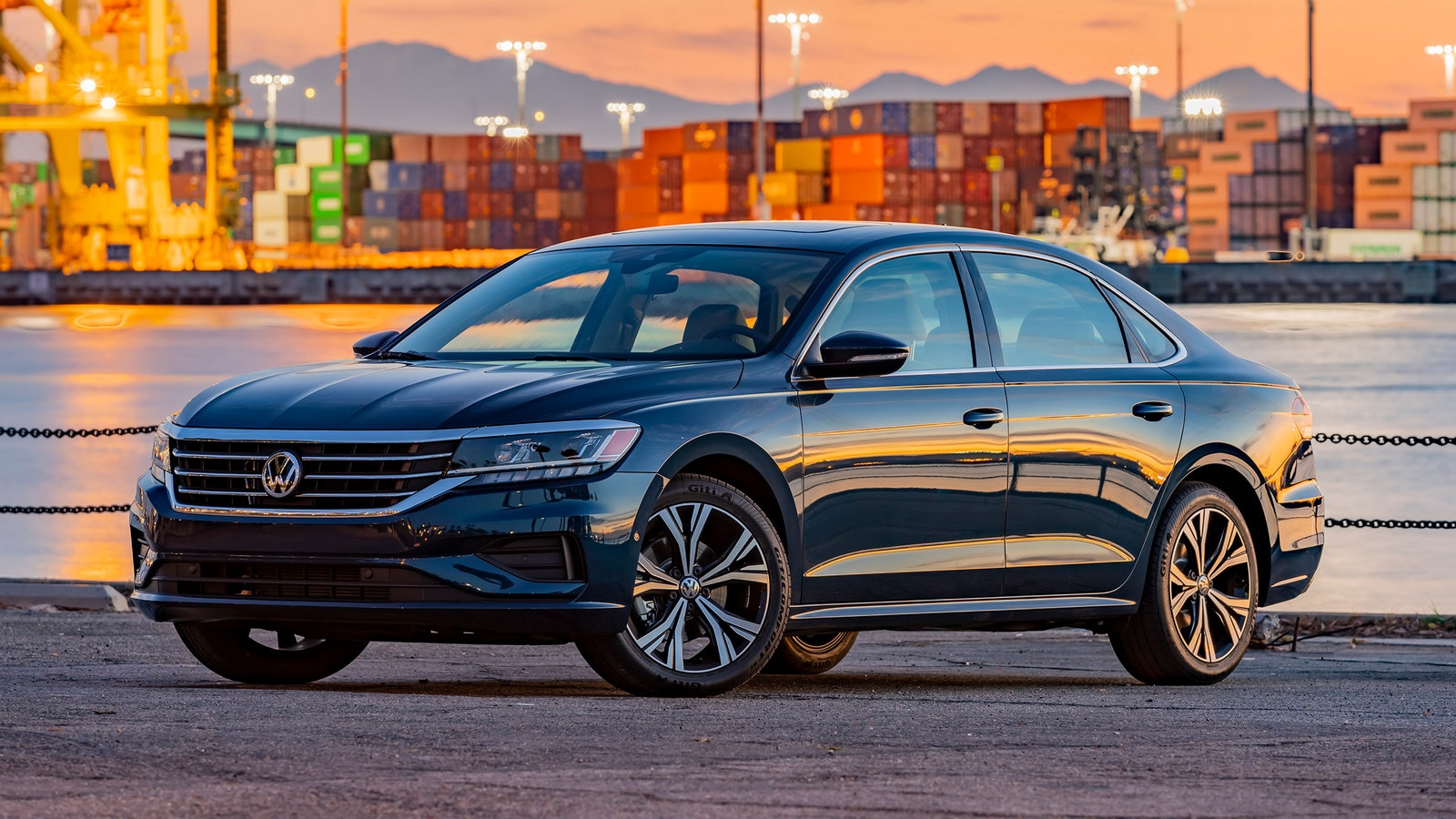 Vw Werksurlaub 2021 - 2021 Volkswagen Arteon R arrives ...