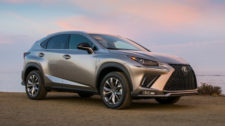 21 Lexus Nx Vs 21 Bmw X3 Comparison Kelley Blue Book