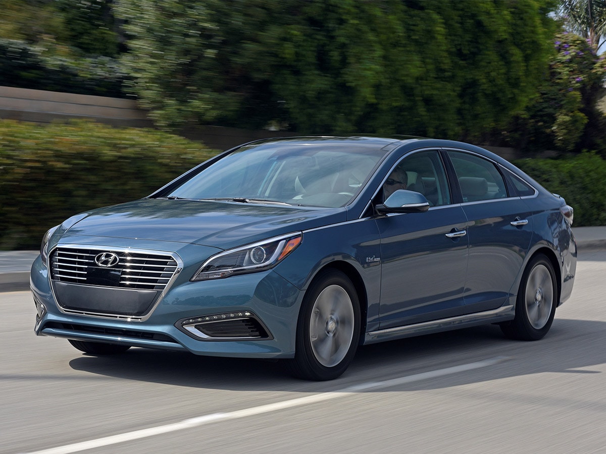10 Best Used PlugIn Hybrid Vehicles Under 20,000 Kelley Blue Book