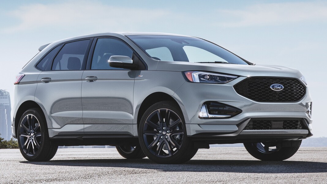 2022 Ford Edge vs. 2022 Ford Escape Comparison Kelley Blue Book