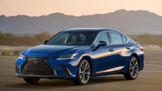 2020 Lexus Es Front 3qtr 4×3