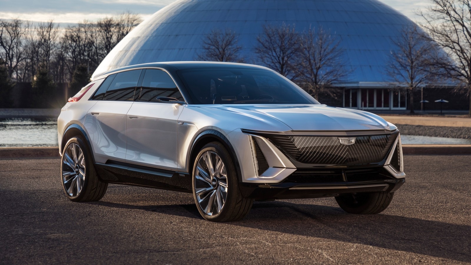 2023 Cadillac Lyriq