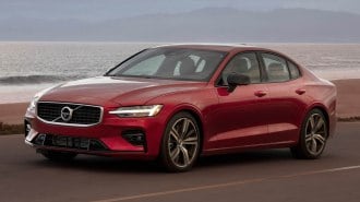 New Volvo S60 R Design Exterior