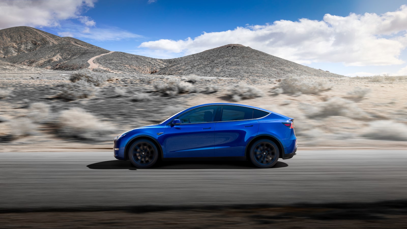 Tesla model y short range deals