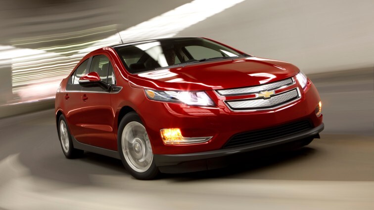 RT 2011 Chevrolet Volt Red Action