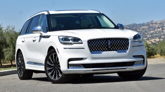 RT 2020 Lincoln Aviator Grand Touring Black Label Front Quarter