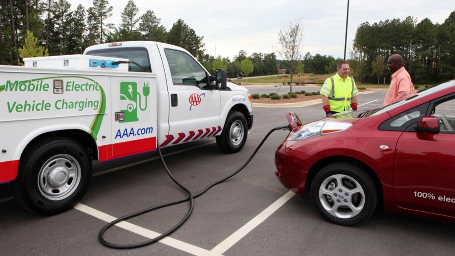 RT AAA Mobile Electric Vehicle Charging Station