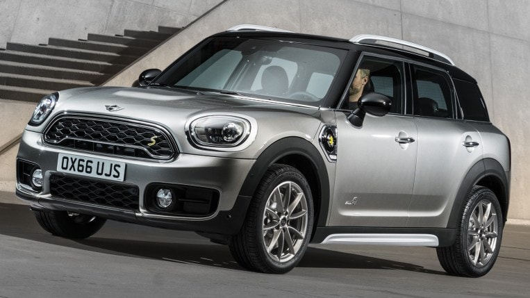 RT Mini Countryman Plug In Hybrid Front View