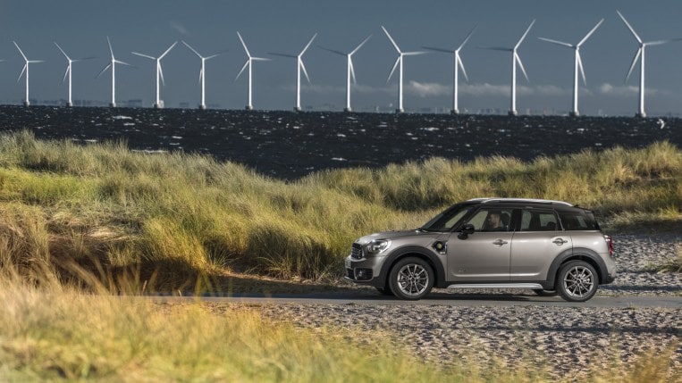 RT Mini Countryman Plug In Hybrid Side View