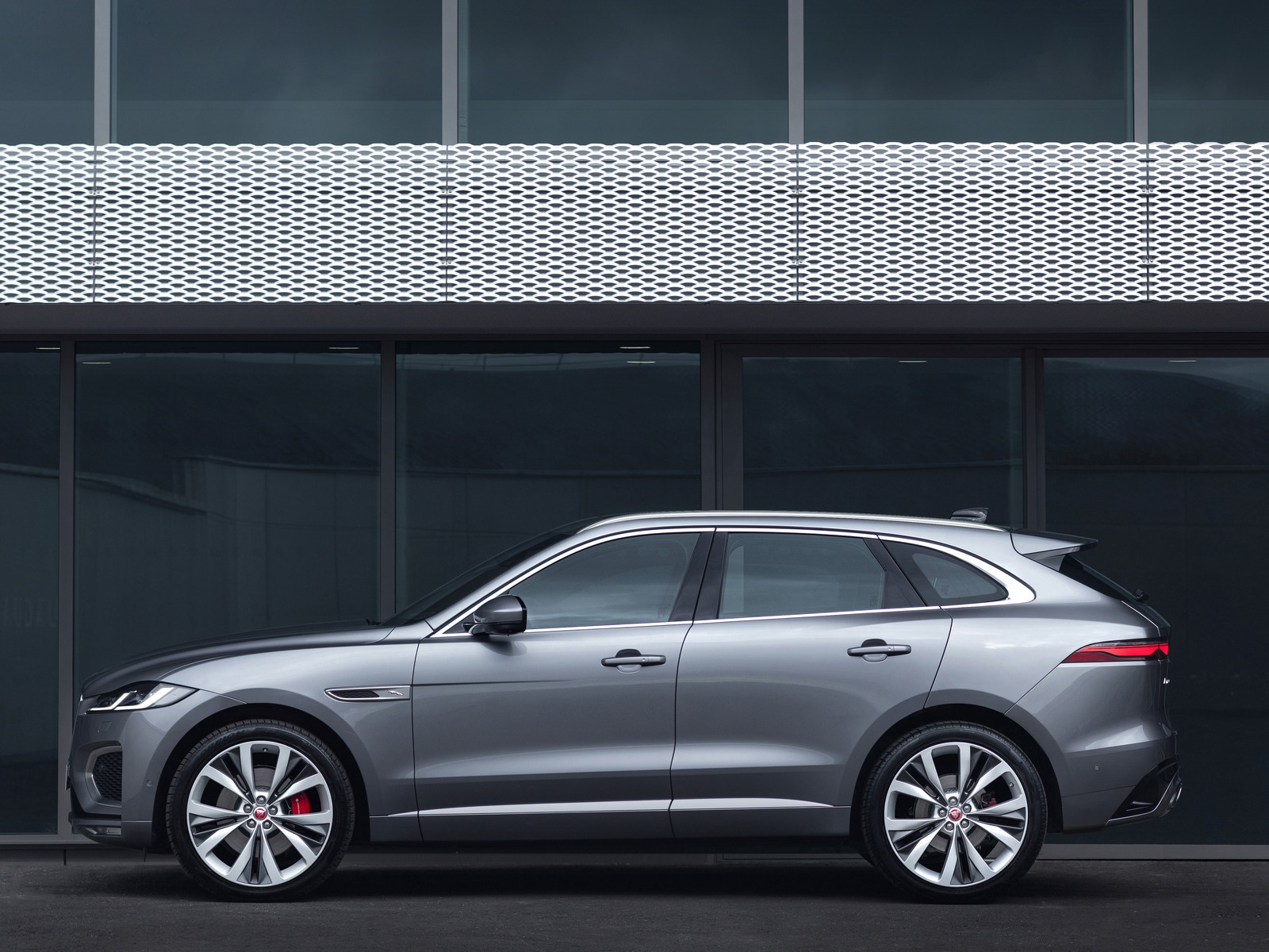 2021 Jaguar F-Pace