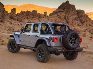 21 Jeep Wrangler 4xe Phev First Look Kelley Blue Book