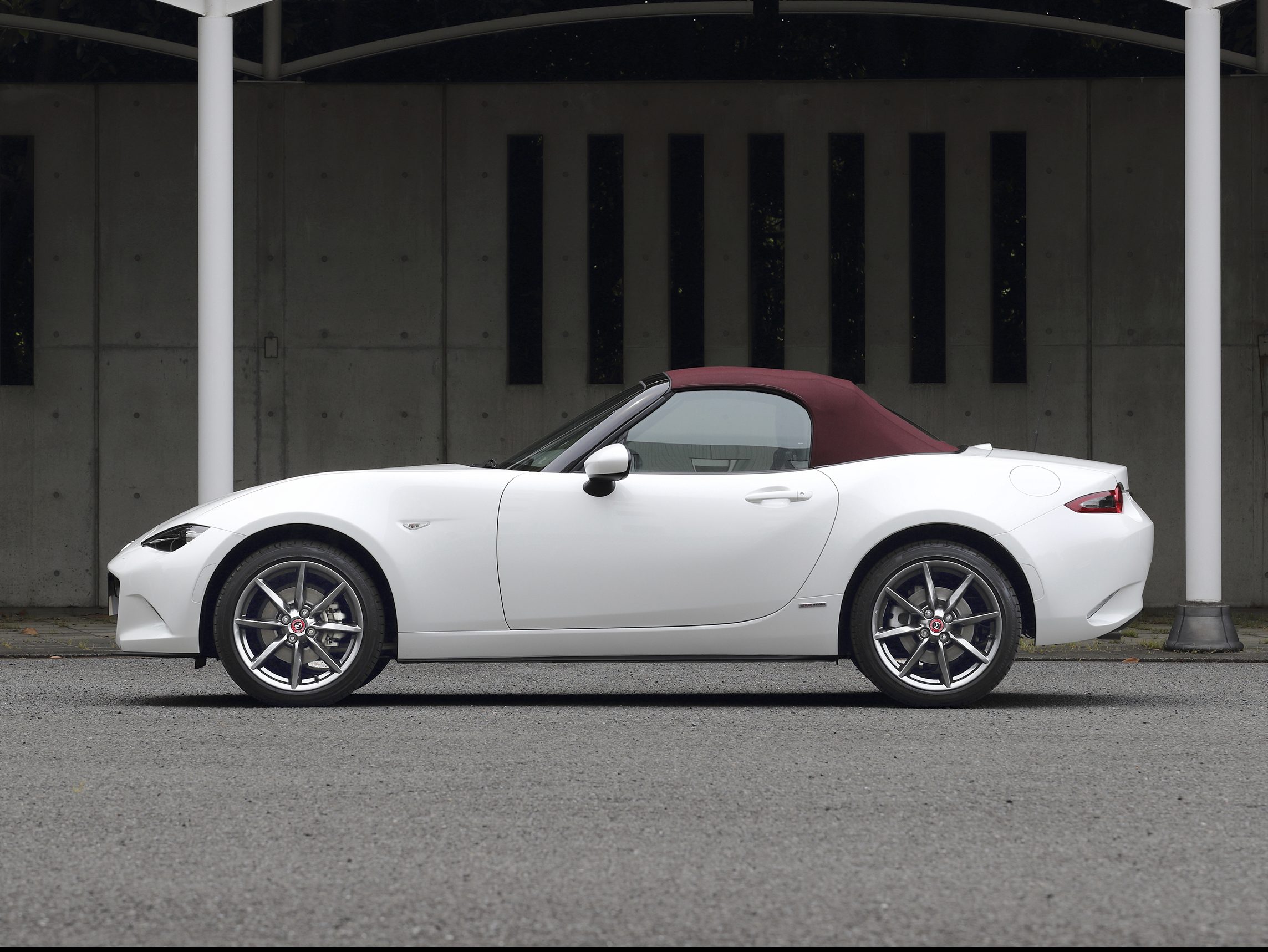 2020 Mazda MX-5 Miata 100th Anniversary Edition