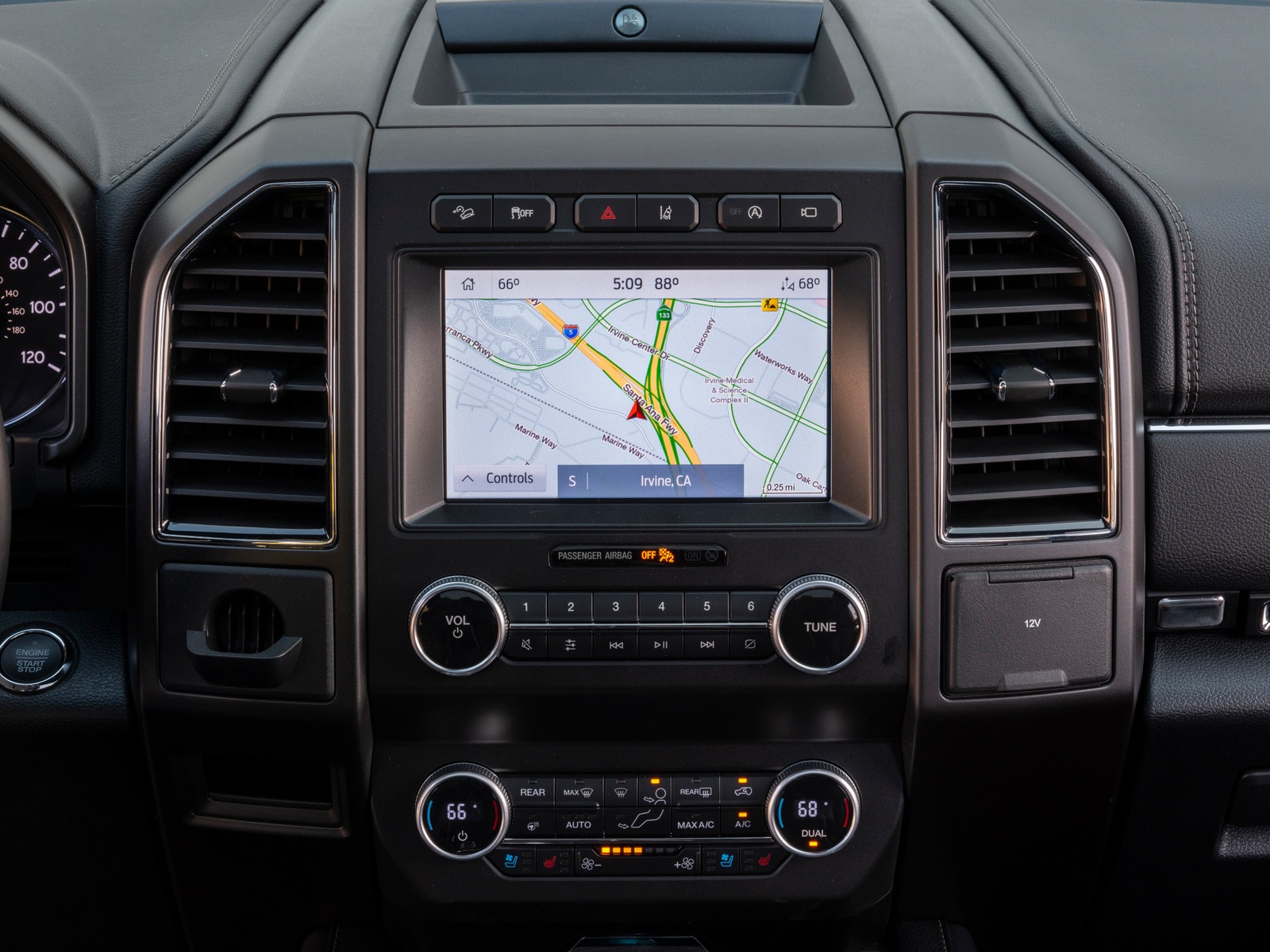 2020 Ford Expedition