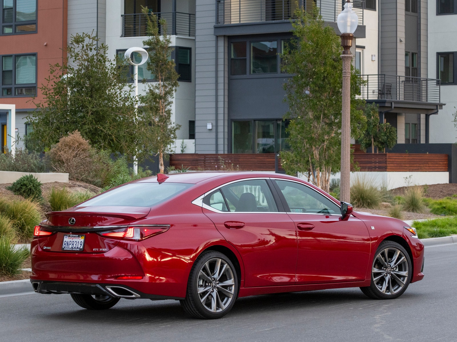 2020 Lexus ES