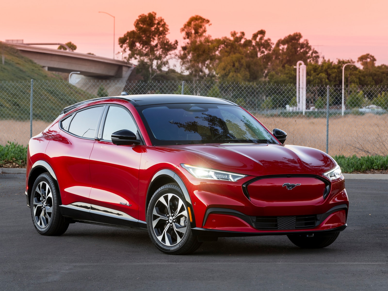 2022 Ford Mustang Mach-E