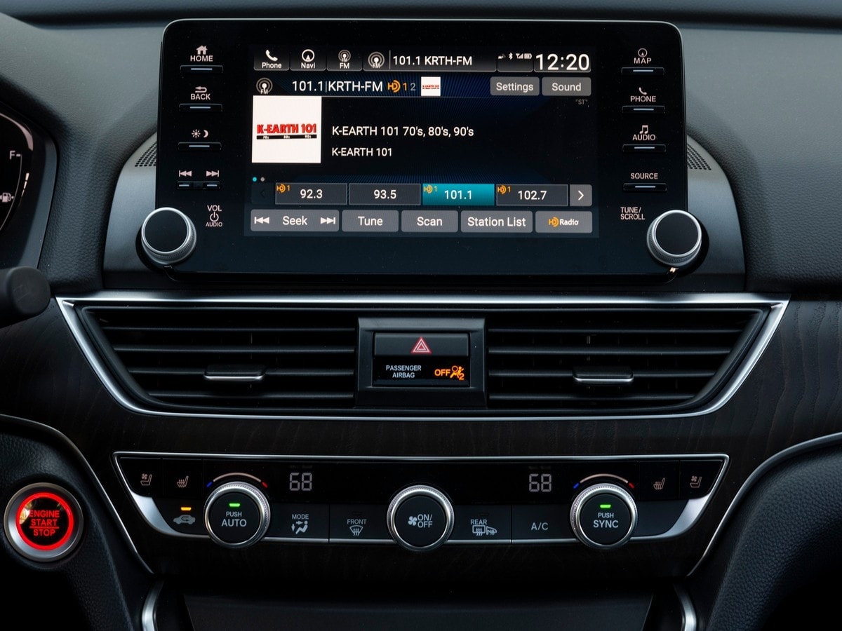 12-2019-honda-accord-bb-kbb-1