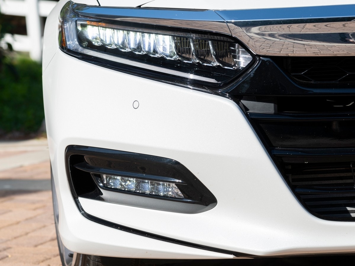 20-2019-honda-accord-bb-kbb-1