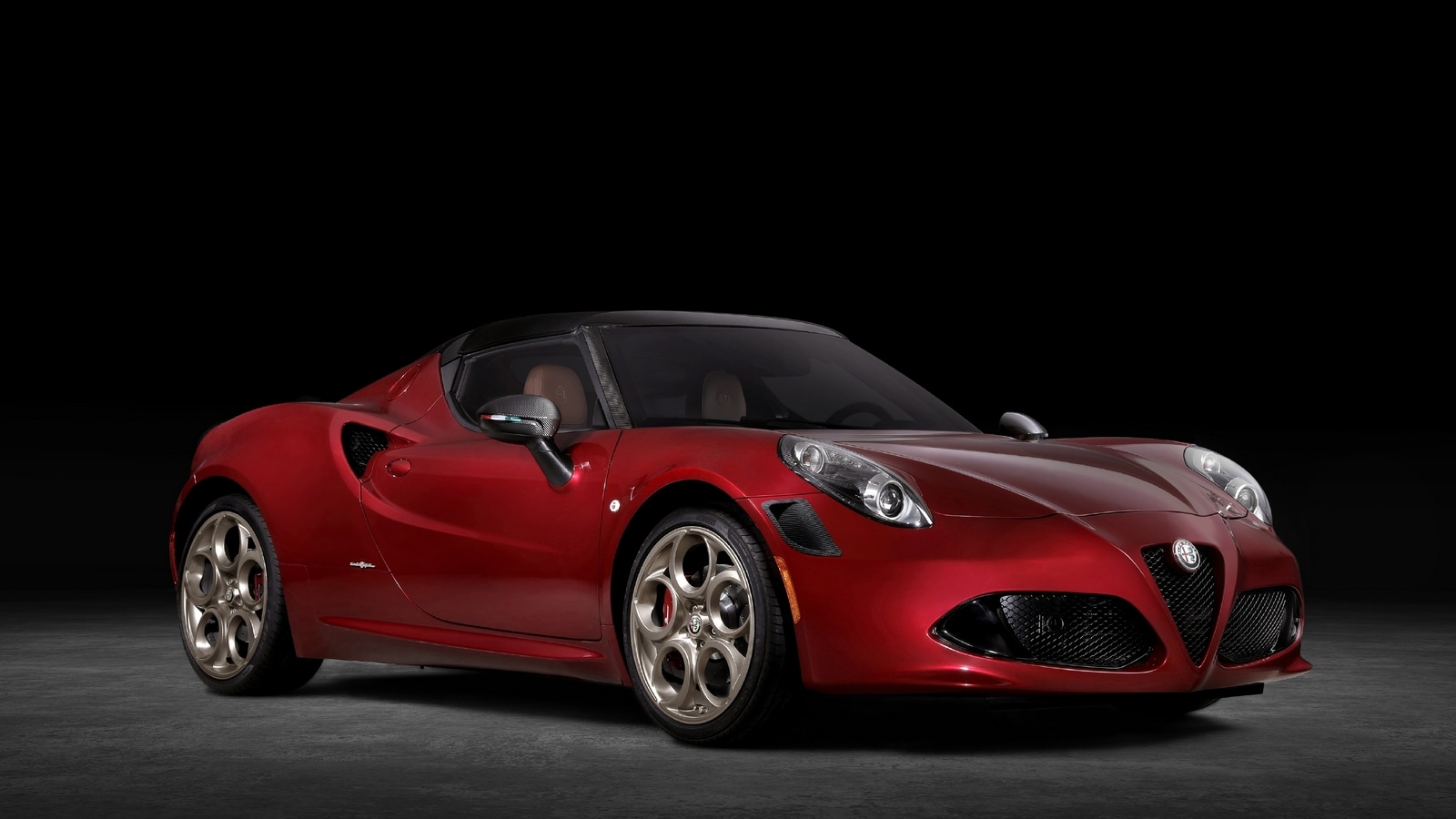 The 2020 Alfa Romeo 4C seen from a front quarter angle