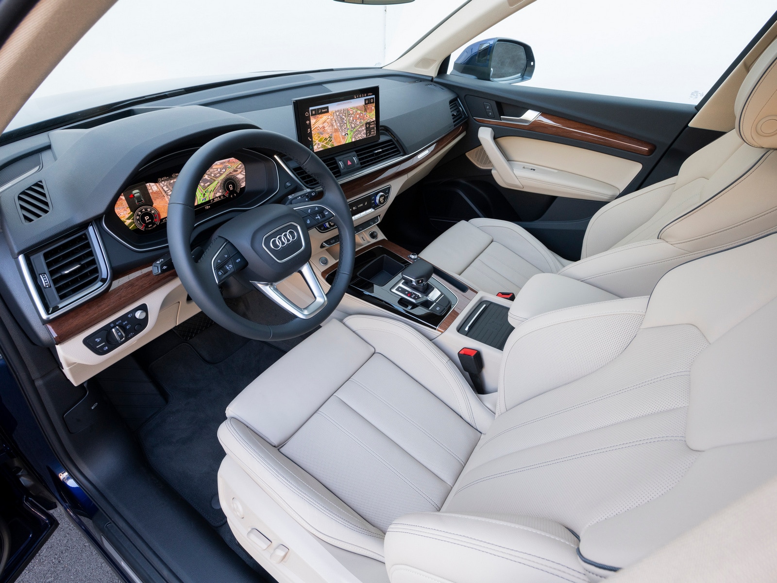 2021 Audi Q5 Interior Front