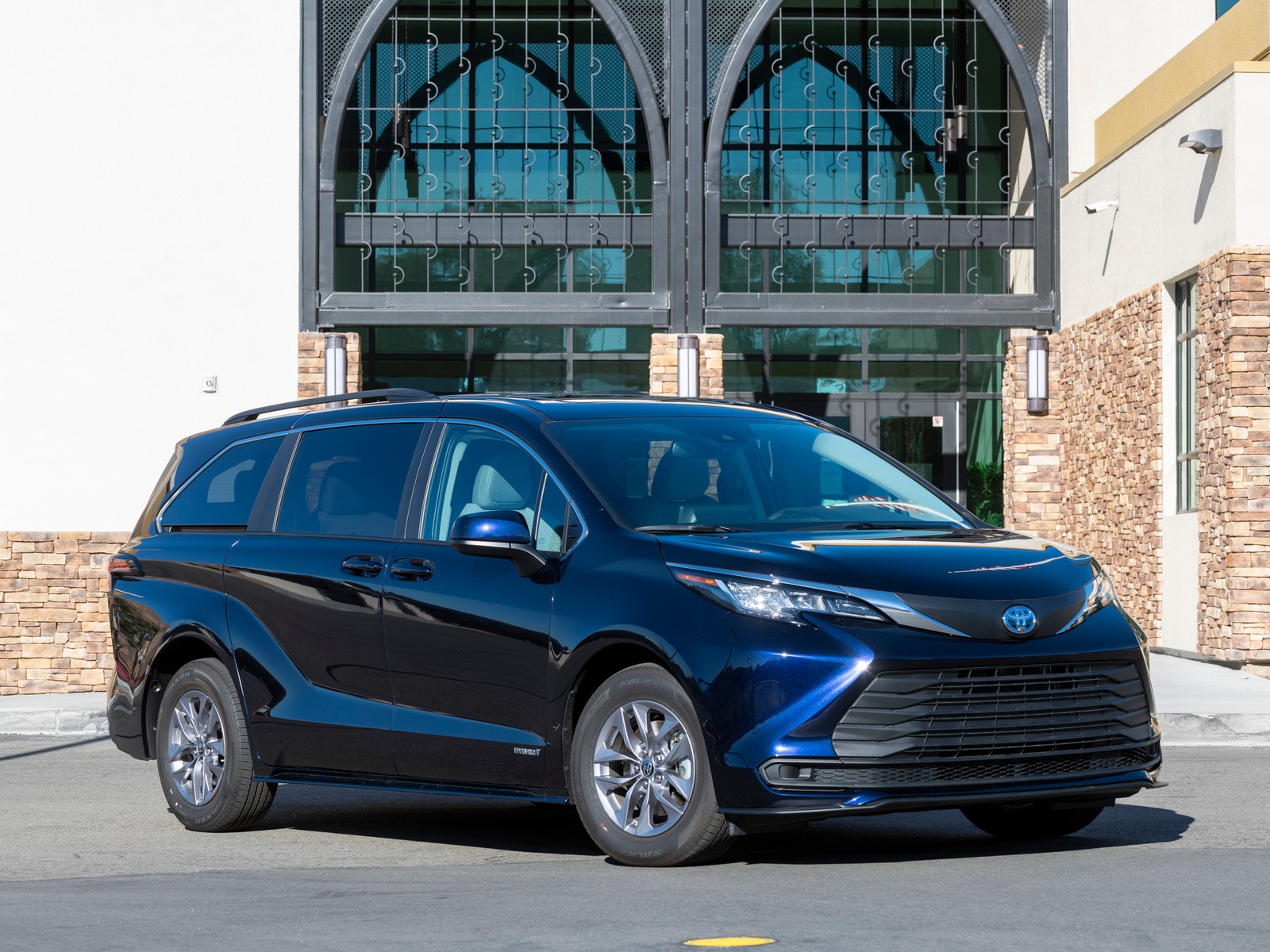 2021 Toyota Sienna Hybrid