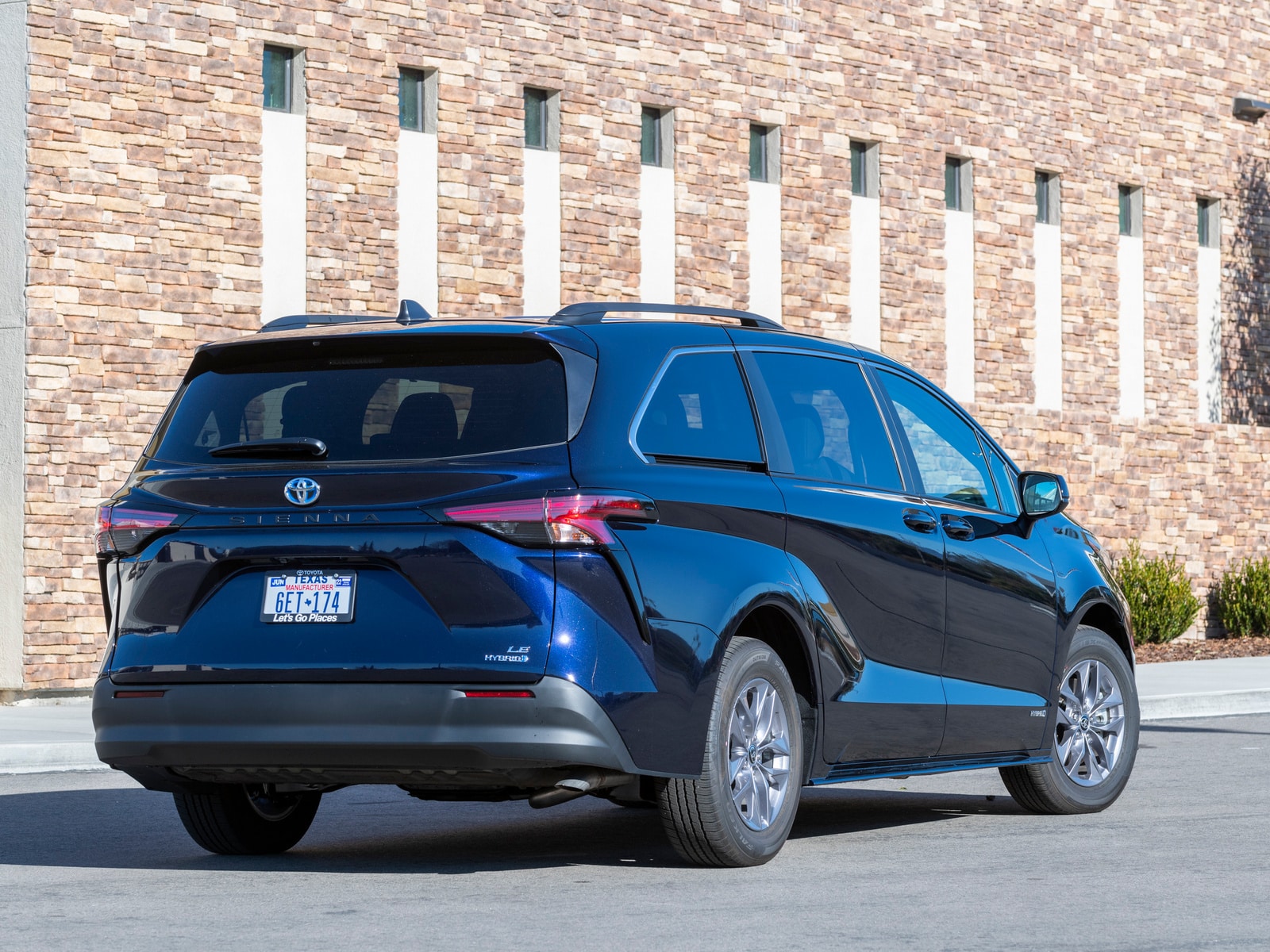 2021 Toyota Sienna Hybrid
