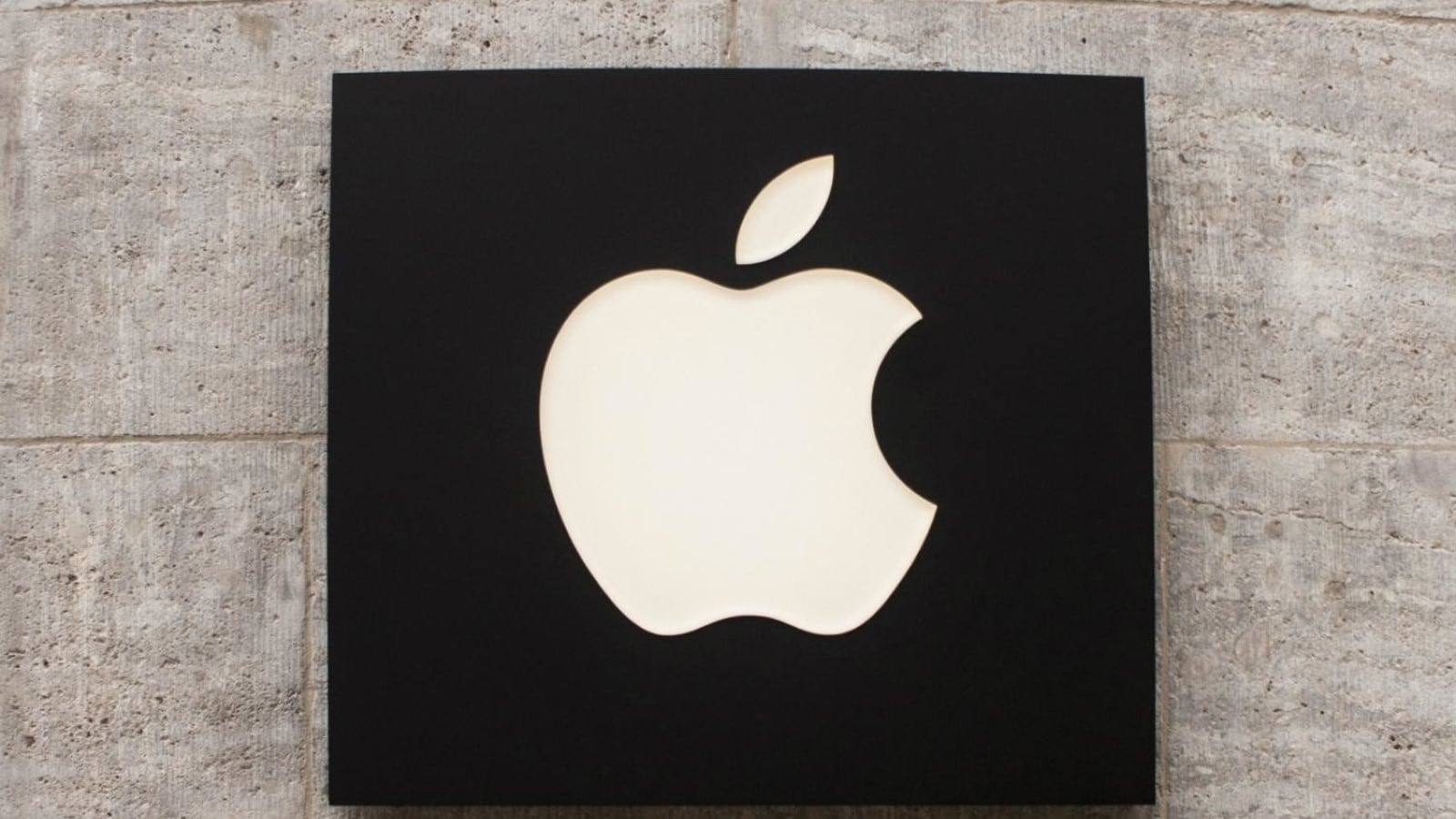 Apple Logo in black and white