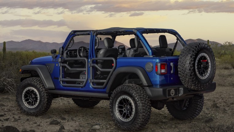 Jeep Will Open Its Own Customization Shop - Kelley Blue Book