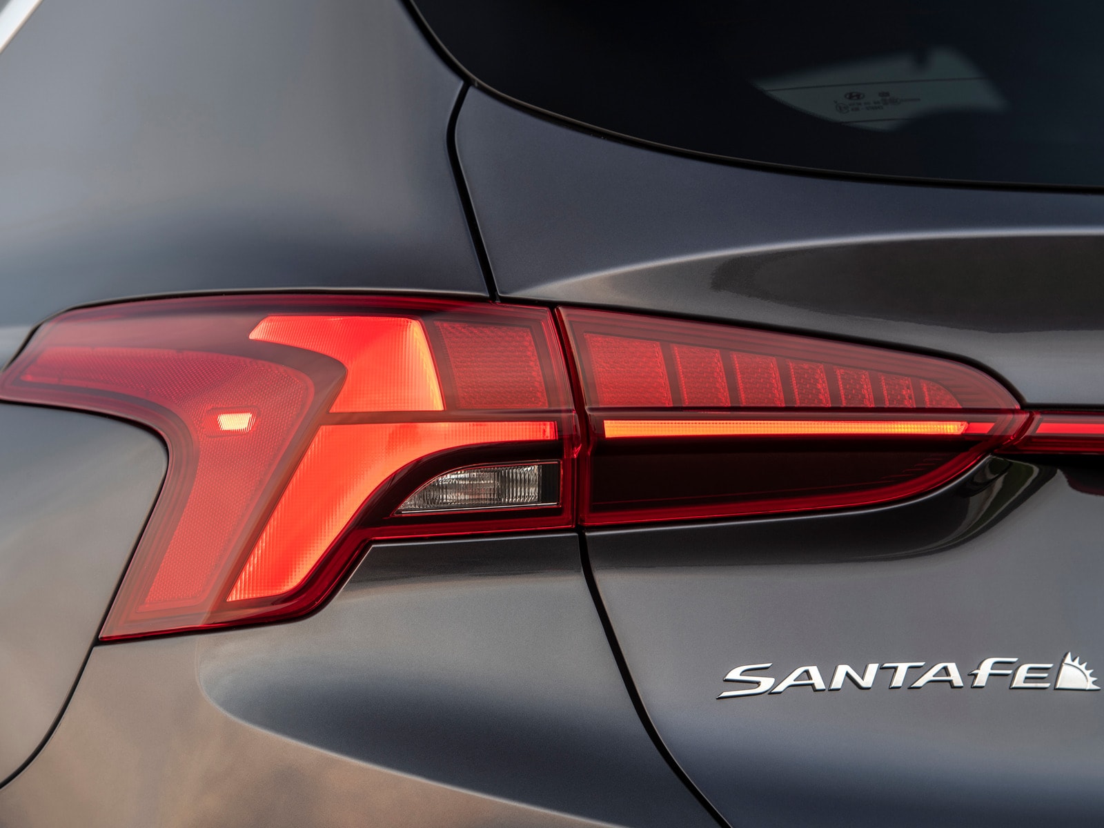 2021 Hyundai Santa Fe Hybrid