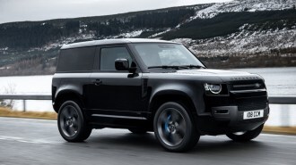 2022 Land Rover Defender 90 V8 Driving Profile