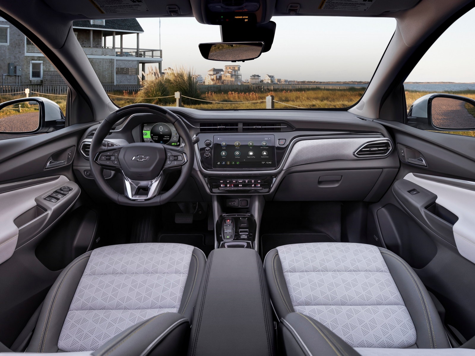2022 Chevrolet Bolt EUV interior front