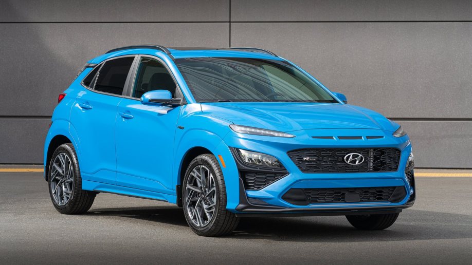 2022 Hyundai Kona Electric gains a smooth new mug, more tech - CNET