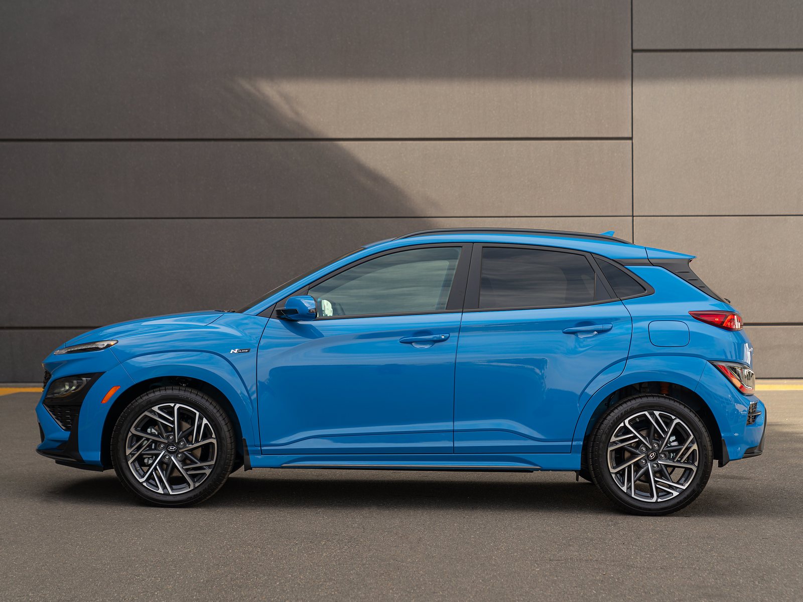 2022 Hyundai Kona N Line Profile
