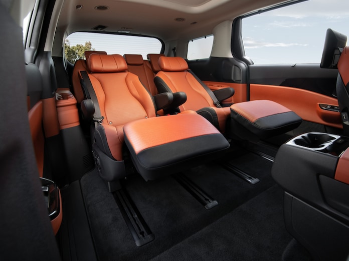 What Do You Get on a Fully Loaded Kia Carnival? Kelley Blue Book