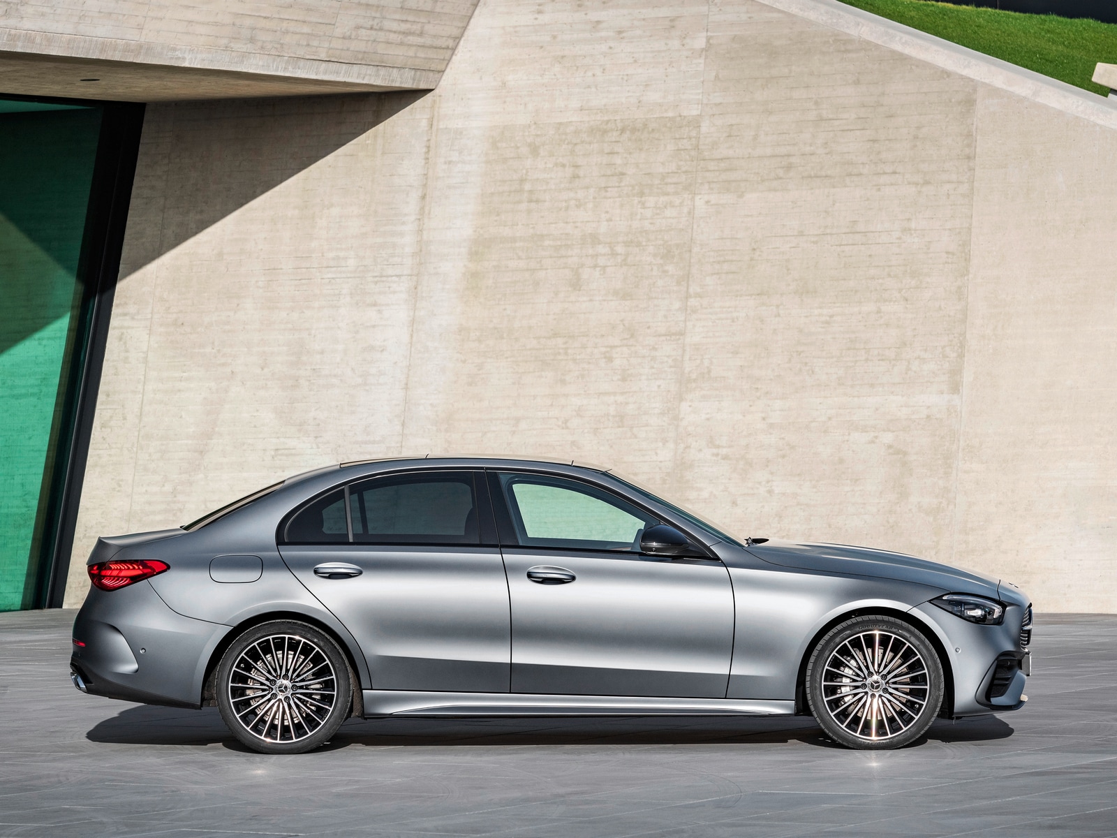 2022 Mercedes-Benz C-Class