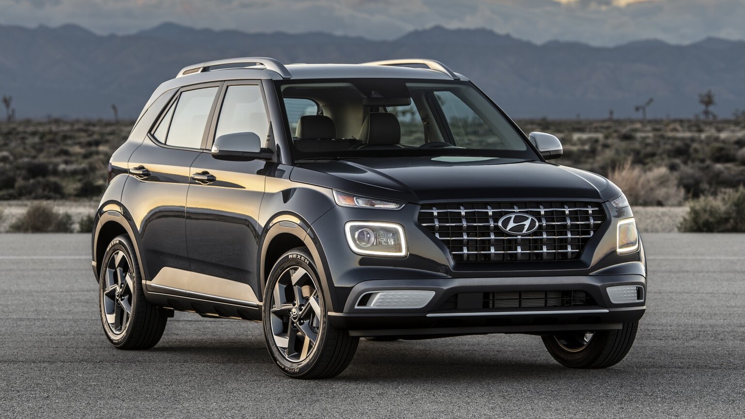 2021 Hyundai Venue vs. 2021 Chevrolet Trailblazer Comparison Kelley