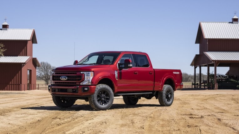 2022 Ford Super Duty Front Three Quarter