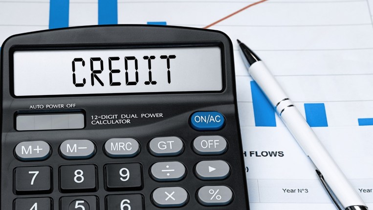 Credit score information for leasing