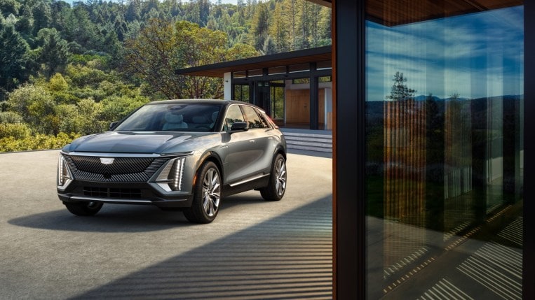 2023 Cadillac LYRIQ Front Three Quarter